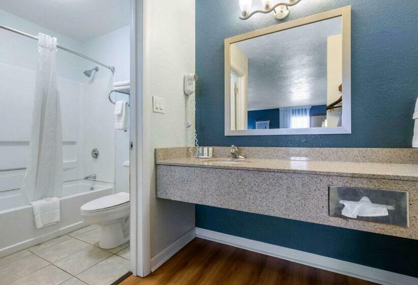 اتاق استاندارد با 2 تخت دوبل, Quality Inn Carolina Oceanfront
