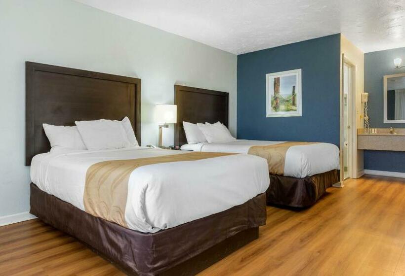 اتاق استاندارد با 2 تخت دوبل, Quality Inn Carolina Oceanfront Kill Devil Hills