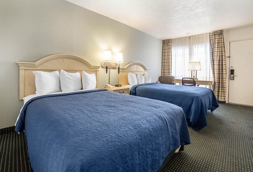 اتاق استاندارد با 2 تخت دوبل, Quality Inn