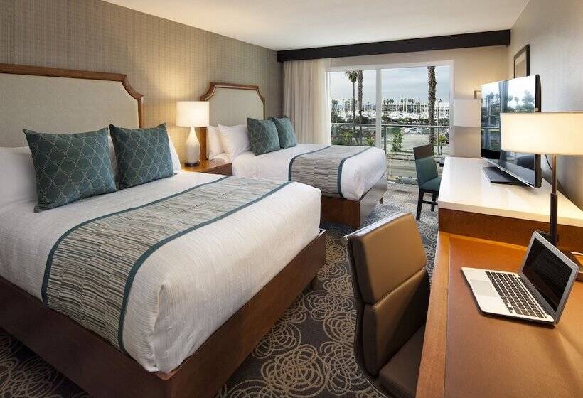 اتاق استاندارد با 2 تخت دوبل, Redondo Beach Hotel, Tapestry Collection By Hilton