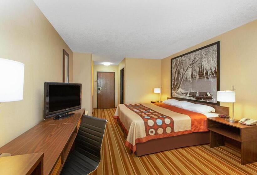 اتاق استاندارد با تخت بزرگ, Super 8 By Wyndham Salina I70