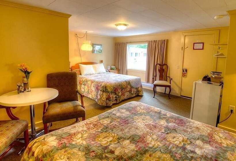 اتاق استاندارد با 2 تخت دوبل, Picket Fence Motel