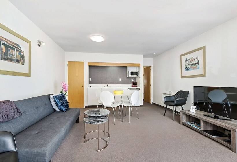 آپارتمان خانوادگی 2 خوابه, Amity Serviced Apartments