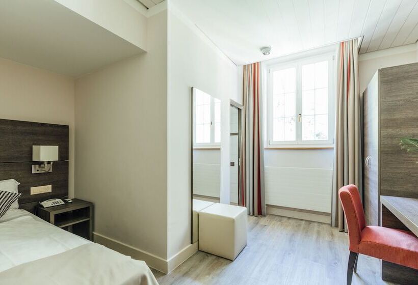اتاق استاندارد, Budget Rooms Gstaad