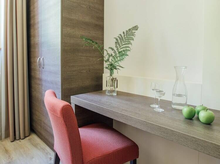 اتاق استاندارد, Budget Rooms Gstaad