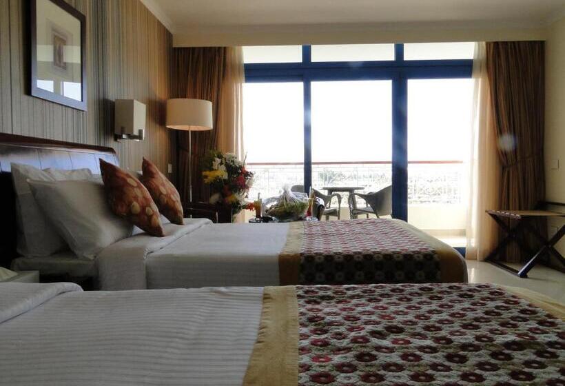 Deluxe Triple Room Sea View, Marina Sharm