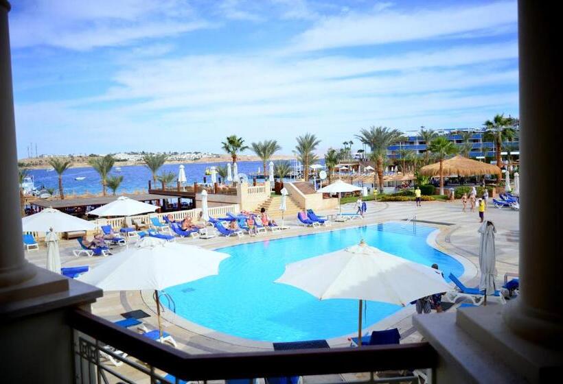 اتاق یک تخته با چشمانداز استخر, Marina Sharm