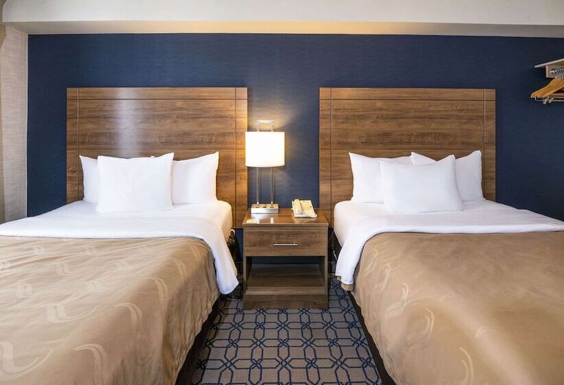 اتاق استاندارد با 2 تخت دوبل, Quality Suites