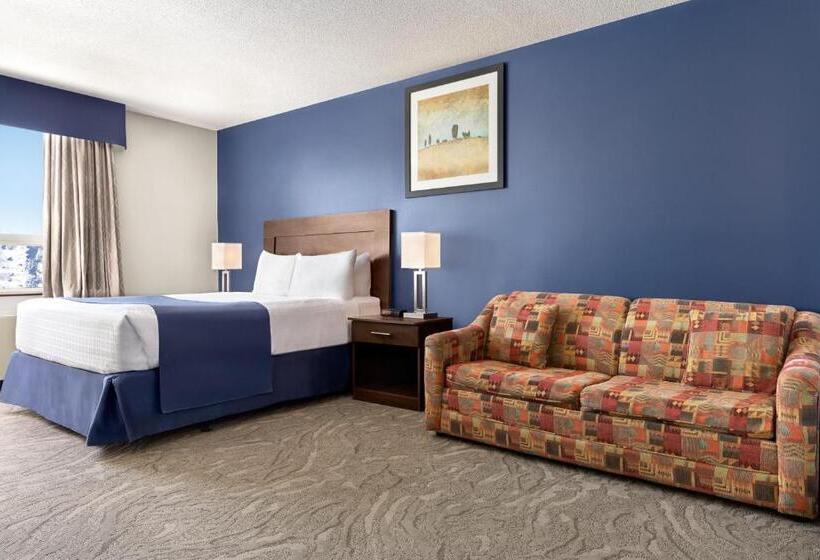 Standard Room, Travelodge By Wyndham Timmins