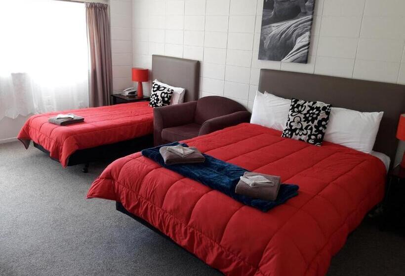 استودیوی استاندارد, Motel Sierra