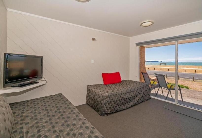 Deluxe Suite Sea View, The Oceanside Motel