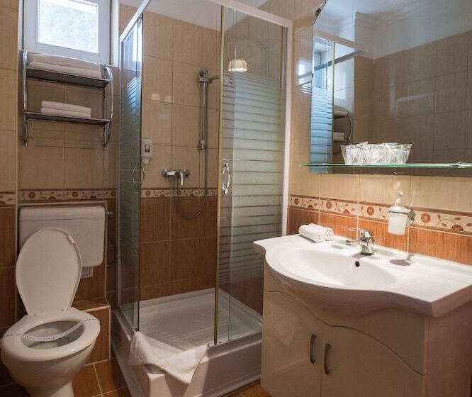 اتاق کلاسیک, Korona Wellness, Rendezvény és Borszálloda