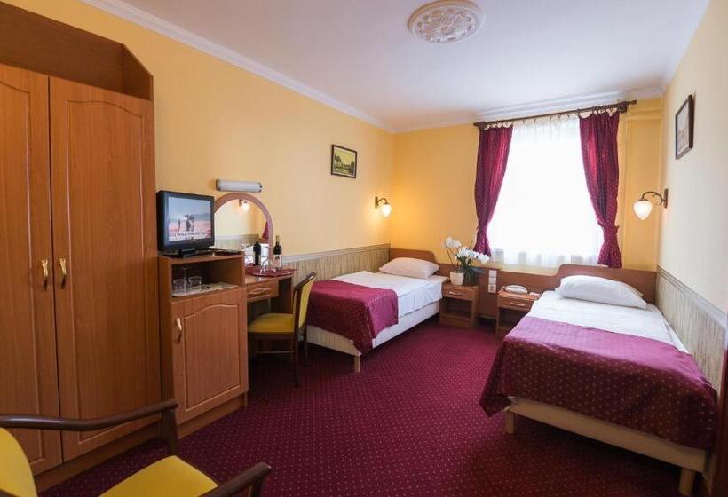 اتاق کلاسیک, Korona Wellness, Rendezvény és Borszálloda