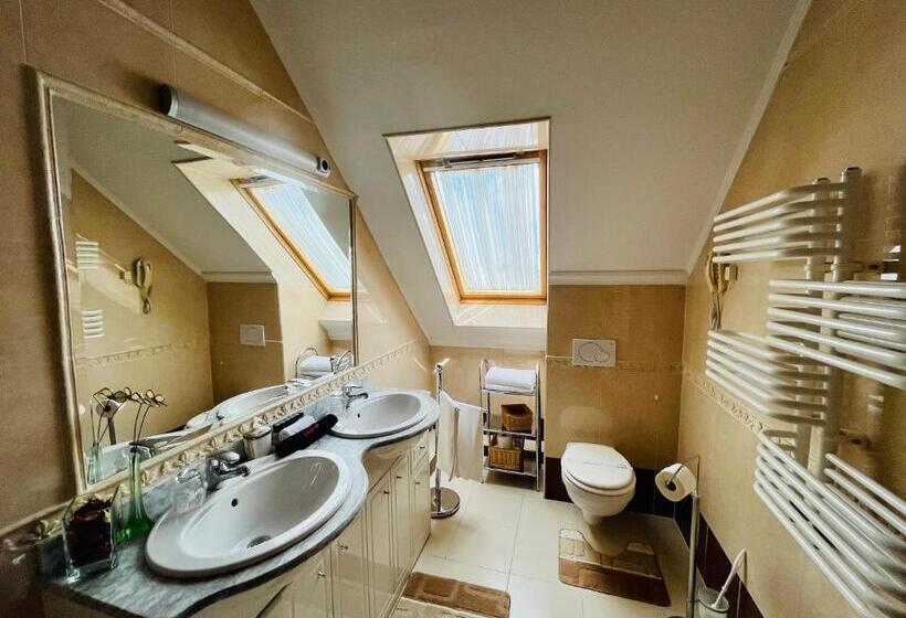 سوییت, Korona Wellness, Rendezvény és Borszálloda