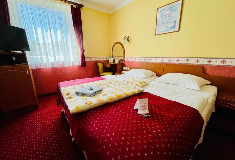 اتاق استاندارد, Korona Wellness, Rendezvény és Borszálloda