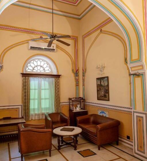 اتاق استاندارد, Narain Niwas Palace