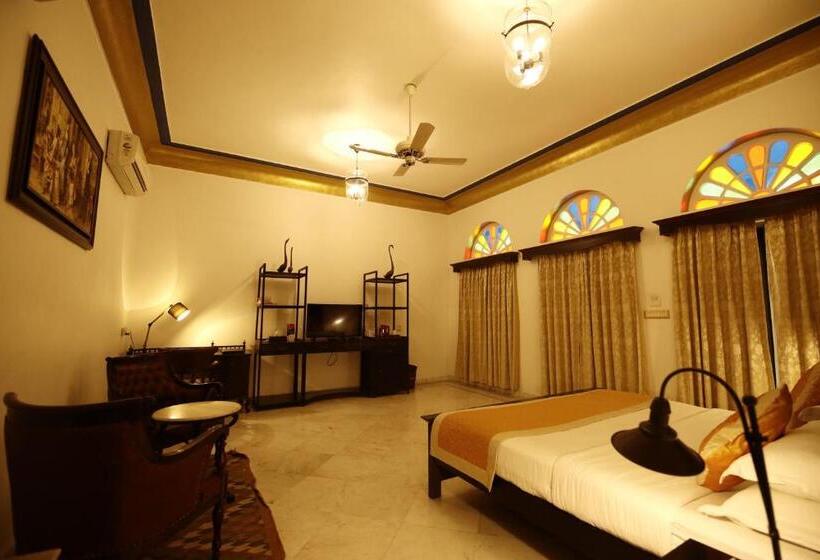 Deluxe Zimmer, Narain Niwas Palace