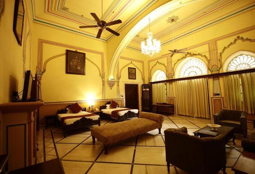 سوییت, Narain Niwas Palace