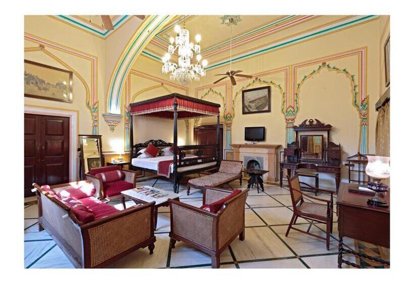 Suite, Narain Niwas Palace