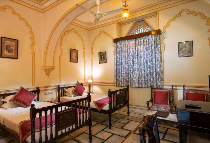 Standardzimmer, Narain Niwas Palace