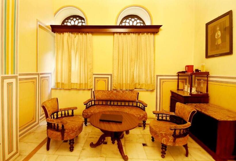 Standardzimmer, Narain Niwas Palace