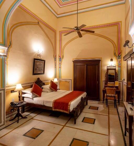 اتاق استاندارد, Narain Niwas Palace