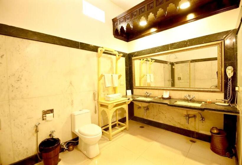 سوییت, Narain Niwas Palace