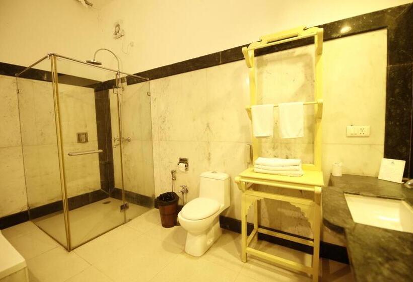 سوییت, Narain Niwas Palace