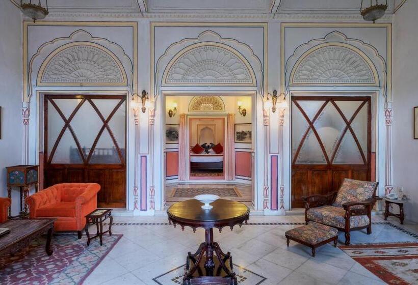 سوییت, Narain Niwas Palace