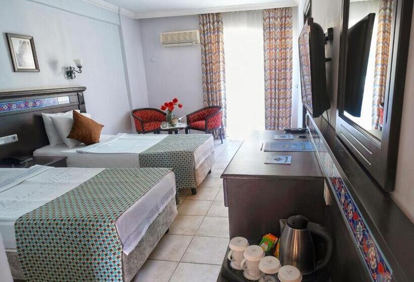 اتاق استاندارد سه نفره, Big Blue Sky Hotel   All Inclusive
