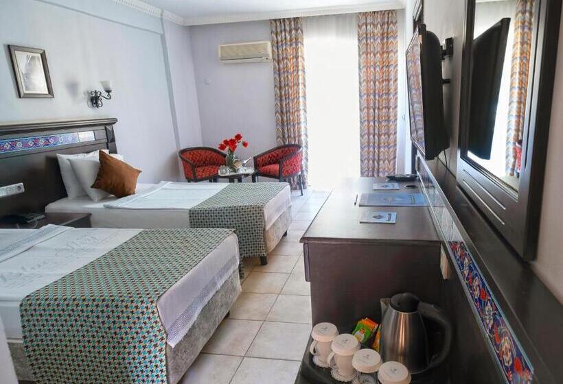 اتاق خانوادگی, Big Blue Sky Hotel   All Inclusive