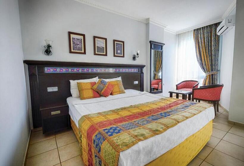 اتاق استاندارد با بالکن, Big Blue Sky Hotel   All Inclusive
