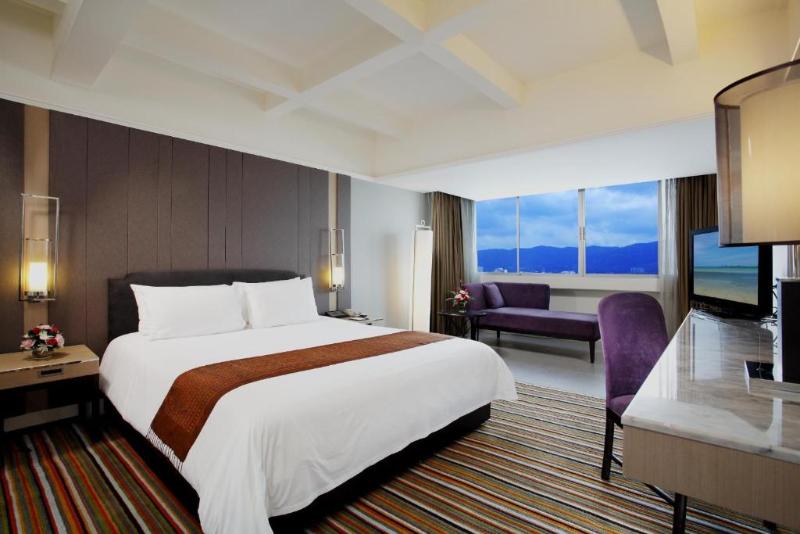 带双人大床的行政管理套房, Centara Hotel Hat Yai