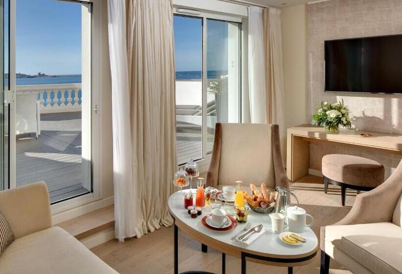 带露台的小型套房, Grand Hôtel Thalasso & Spa