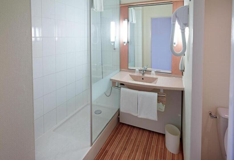 اتاق استاندارد با تخت دوبل, Ibis Site Du Futuroscope