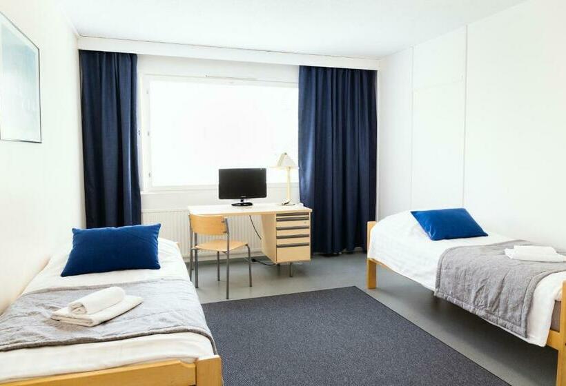 اتاق استاندارد با سرویس بهداشتی مشترک, Islo Hostel