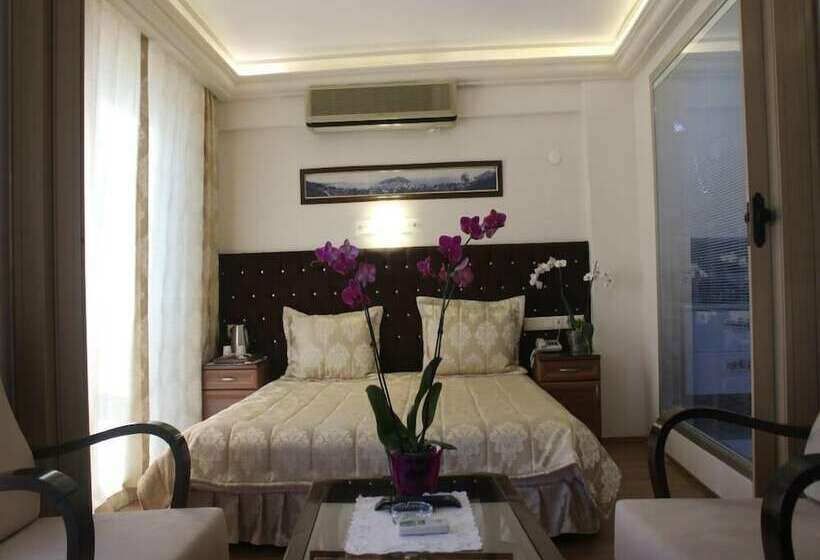 اتاق استاندارد, Kittur