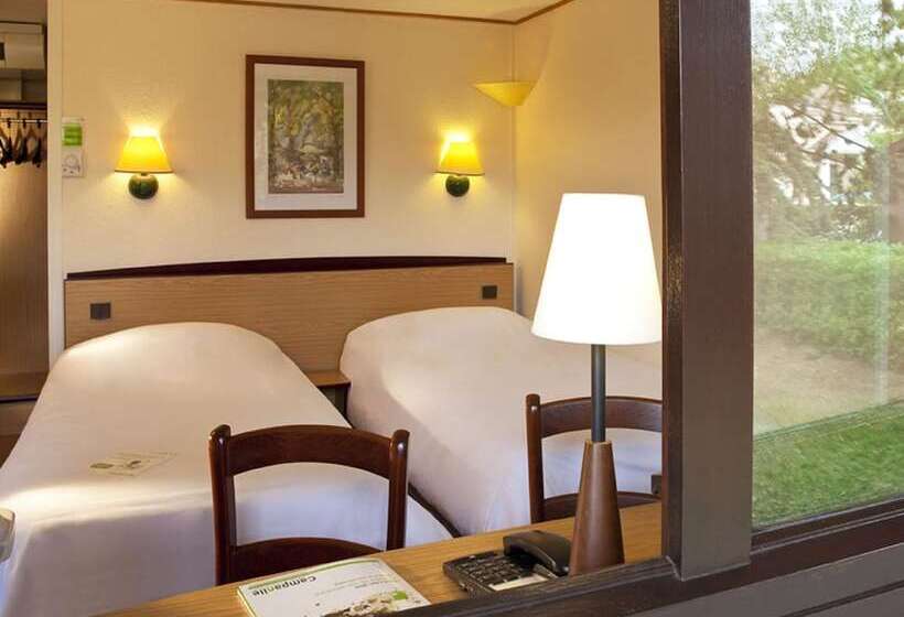 اتاق استاندارد, Kyriad Niort   La Crèche