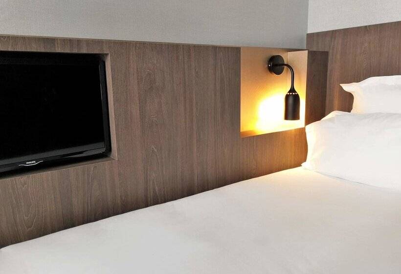 Standard Room, Libertel Gare Du Nord Suede