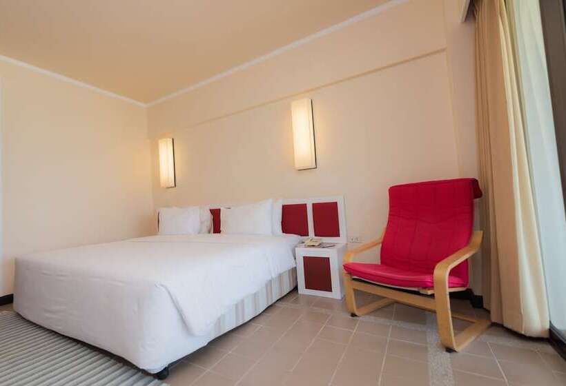اتاق پرمیوم با چشم‌انداز دریا, Rayong Resort Hotel โรงแรมระยองรีสอร์ท