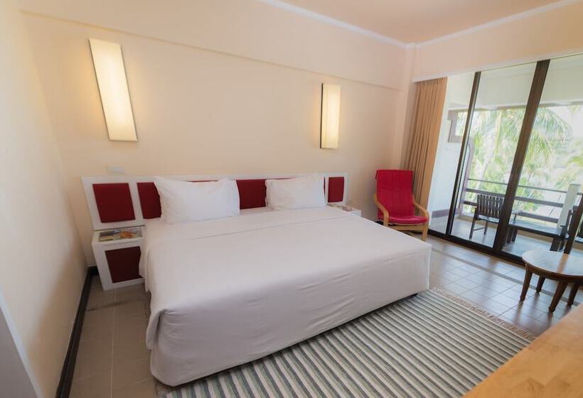 اتاق پرمیوم با چشم‌انداز دریا, Rayong Resort Hotel โรงแรมระยองรีสอร์ท