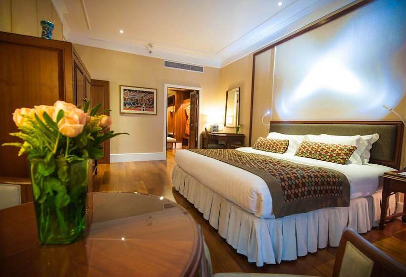 Suite Executiva, The Empress Hotel, Chiang Mai