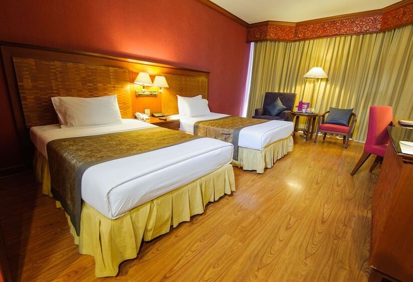 اتاق لوکس, The Empress Hotel   Sha Extra Plus