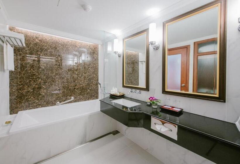 اتاق پرمیوم, The Empress Hotel   Sha Extra Plus