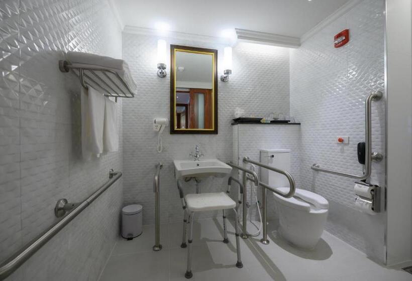 اتاق لوکس, The Empress Hotel   Sha Extra Plus