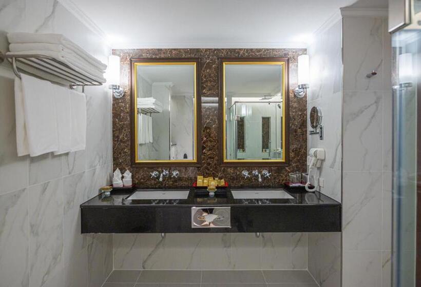 Habitació Deluxe, The Empress Hotel, Chiang Mai