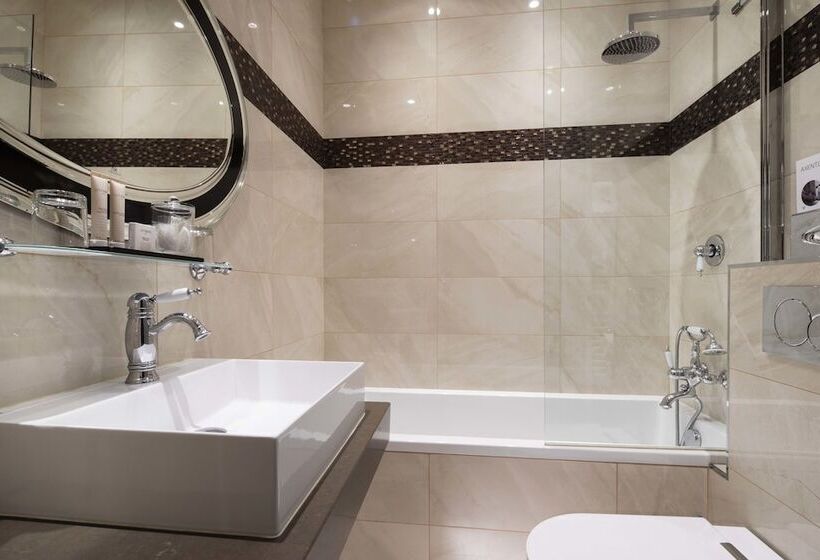 اتاق کلاسیک, & Spa De Latour Maubourg