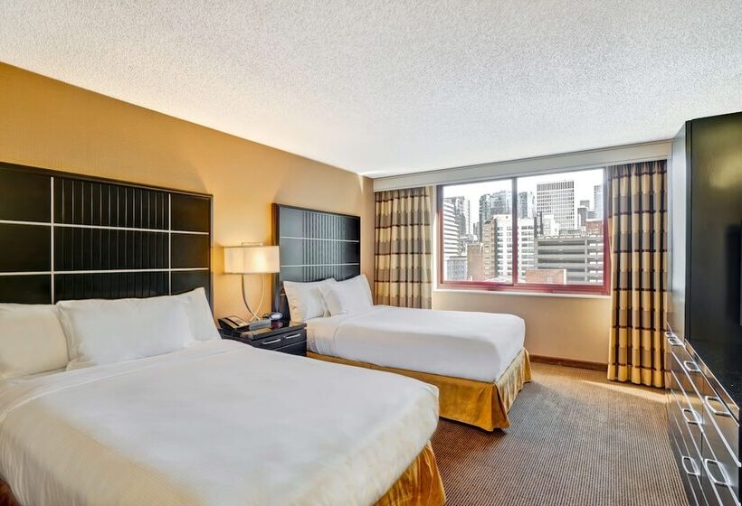 سوییت, Embassy Suites By Hilton Chicago Downtown River North