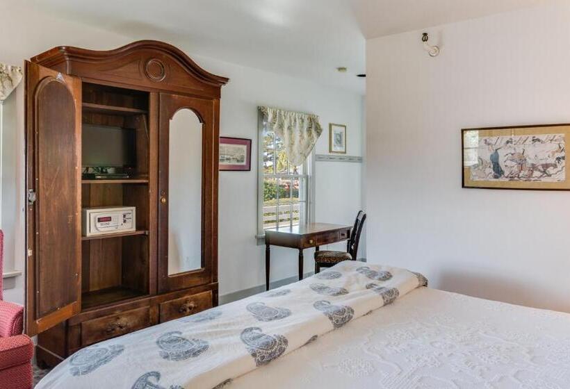 Quarto Estandar Cama King, First Colony Inn