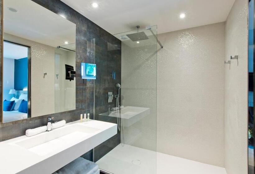 اتاق استاندارد با تخت بزرگ, Golden Tulip Sophia Antipolis   Hotel & Spa